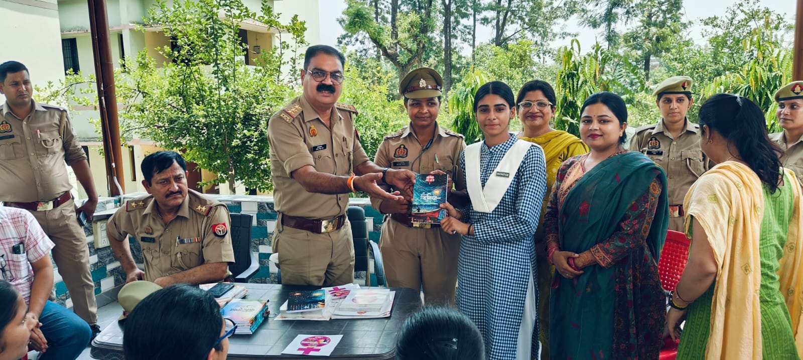 मिशन शक्ति के अन्तर्गत विद्यालय की छात्राओं का थाना फतेहपुर विजिट :13 मई 2026